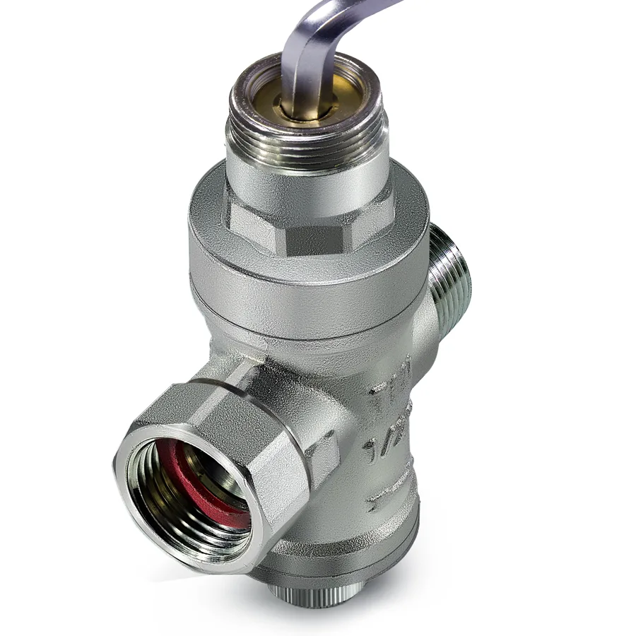 Редуктор давления поршневой с накидной гайкой 1/2