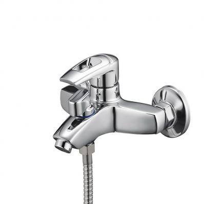 Смеситель для ванны 1-Х с литым изливом Ф40 LWF3-A113