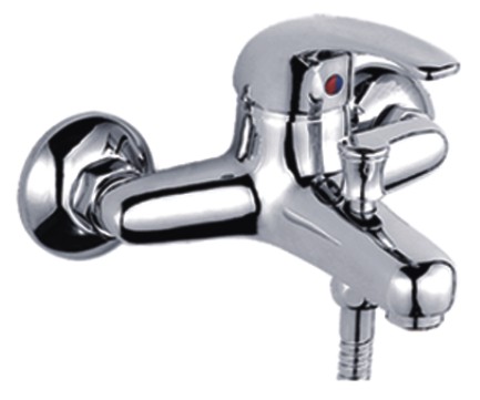 Смеситель для ванны 1-X с кор. изл. 40мм  P3004